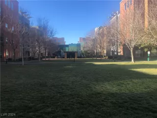 Photo #1: 2620372 Listing