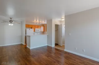 Photo #3: 2620381 Listing 