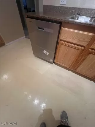 Photo #4: 2620383 Listing 