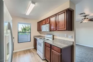 Photo #6: 2620403 Listing 