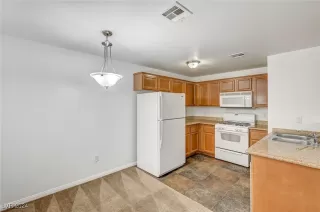 Photo #6: 2620414 Listing 