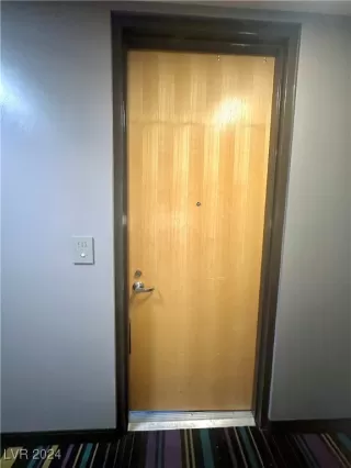 Photo #1: 2620417 Listing