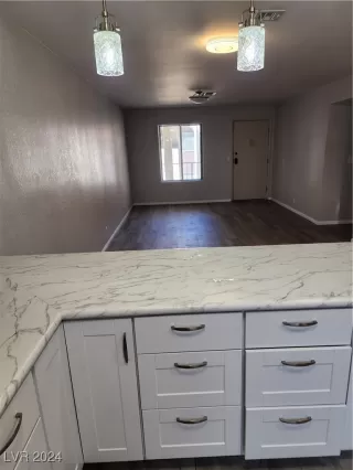 Photo #5: 2620465 Listing 