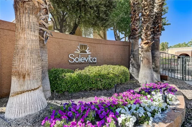 MLS: 2620472 Condo For Sale