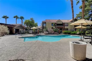 Photo #1: 2620472 Listing 