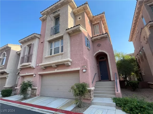 MLS: 2620529 Condo For Sale