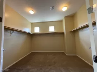 Photo #5: 2620529 Listing 