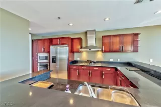 Photo #1: 2620576 Listing 