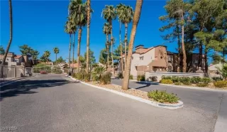 Photo #3: 2620596 Listing 