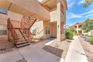 Photo #1: 2620641 Listing