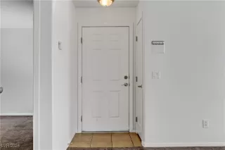 Photo #3: 2620658 Listing