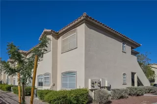 Photo #2: 2620763 Listing 