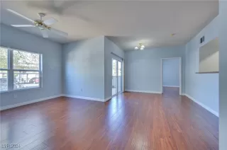 Photo #6: 2620764 Listing 