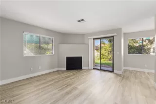 Photo #2: 2620792 Listing 