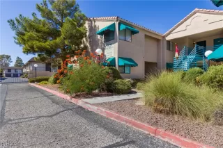 Photo #4: 2620792 Listing 