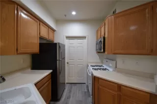 Photo #3: 2620807 Listing