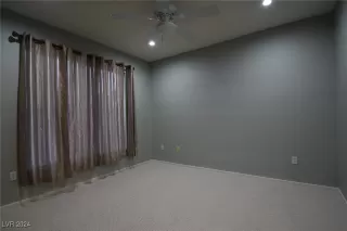 Photo #5: 2620807 Listing