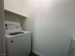 Photo #6: 2620849 Listing 