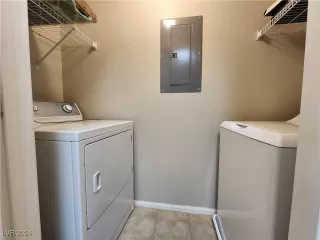 Photo #3: 2620850 Listing 