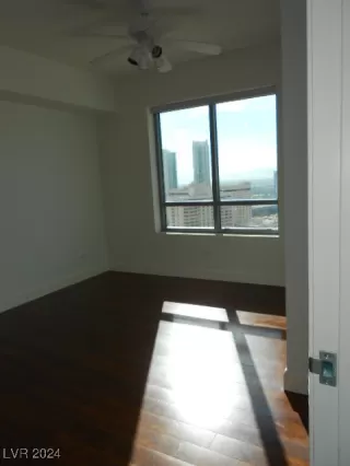 Photo #6: 2620865 Listing 