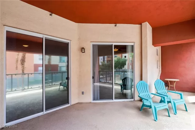 MLS: 2620878 Condo For Sale