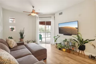 Photo #4: 2620878 Listing 