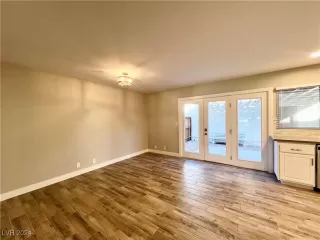 Photo #5: 2620904 Listing 