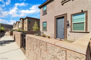 Photo #2: 2620918 Listing 