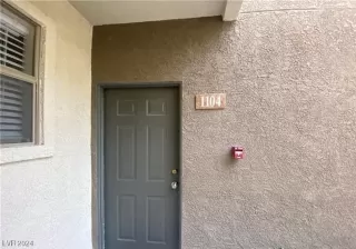 Photo #3: 2620933 Listing 