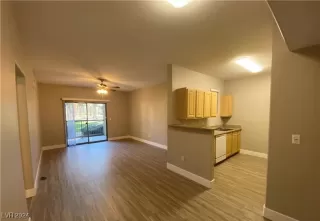 Photo #5: 2620933 Listing 