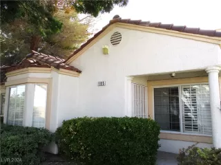 Photo #1: 2620958 Listing