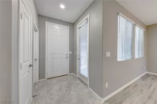 Photo #4: 2620963 Listing