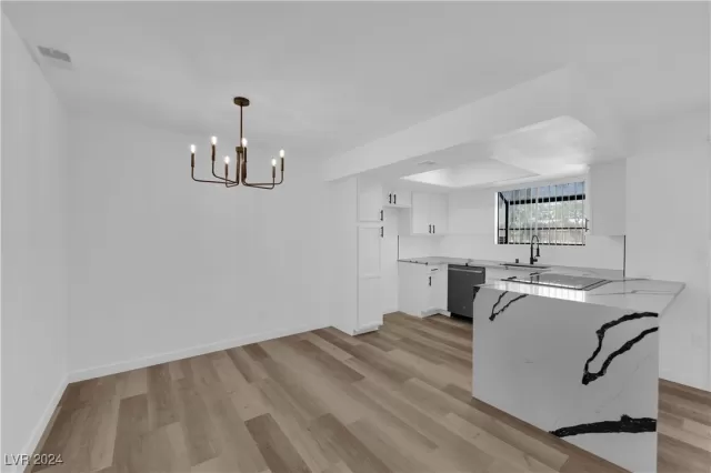 MLS: 2620974 Condo For Sale