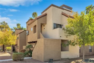 Photo #1: 2620981 Listing 