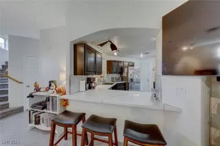 Photo #6: 2621012 Listing