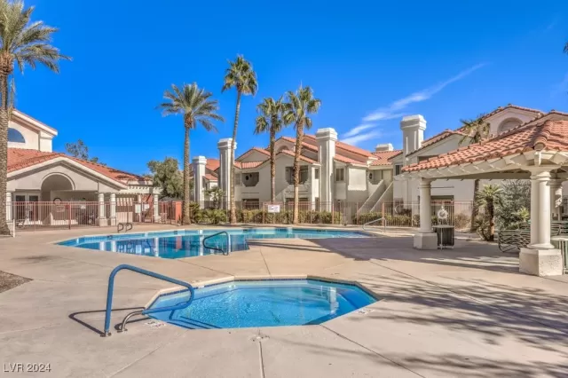 MLS: 2621030 Condo For Sale