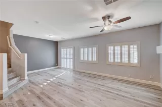 Photo #5: 2621052 Listing