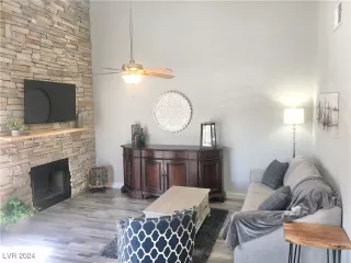 Photo #4: 2621106 Listing 