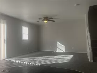 Photo #4: 2621110 Listing 