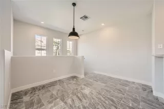 Photo #4: 2621114 Listing