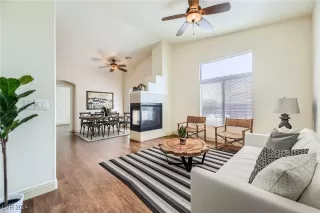 Photo #2: 2621118 Listing 