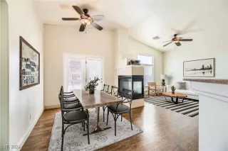 Photo #5: 2621118 Listing 