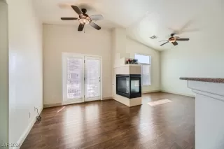 Photo #6: 2621118 Listing 