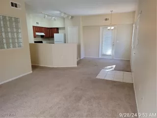 Photo #3: 2621148 Listing 