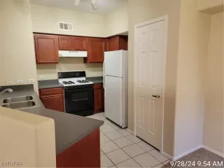 Photo #6: 2621148 Listing 