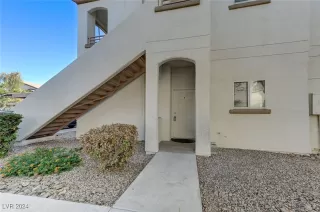 Photo #2: 2621171 Listing