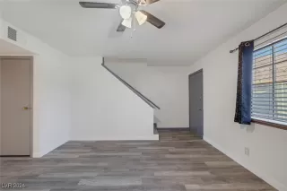 Photo #2: 2621172 Listing 