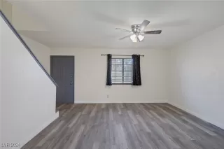 Photo #3: 2621172 Listing 