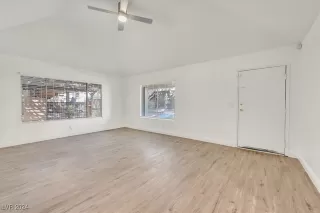 Photo #5: 2621214 Listing