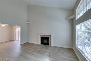 Photo #2: 2621231 Listing 